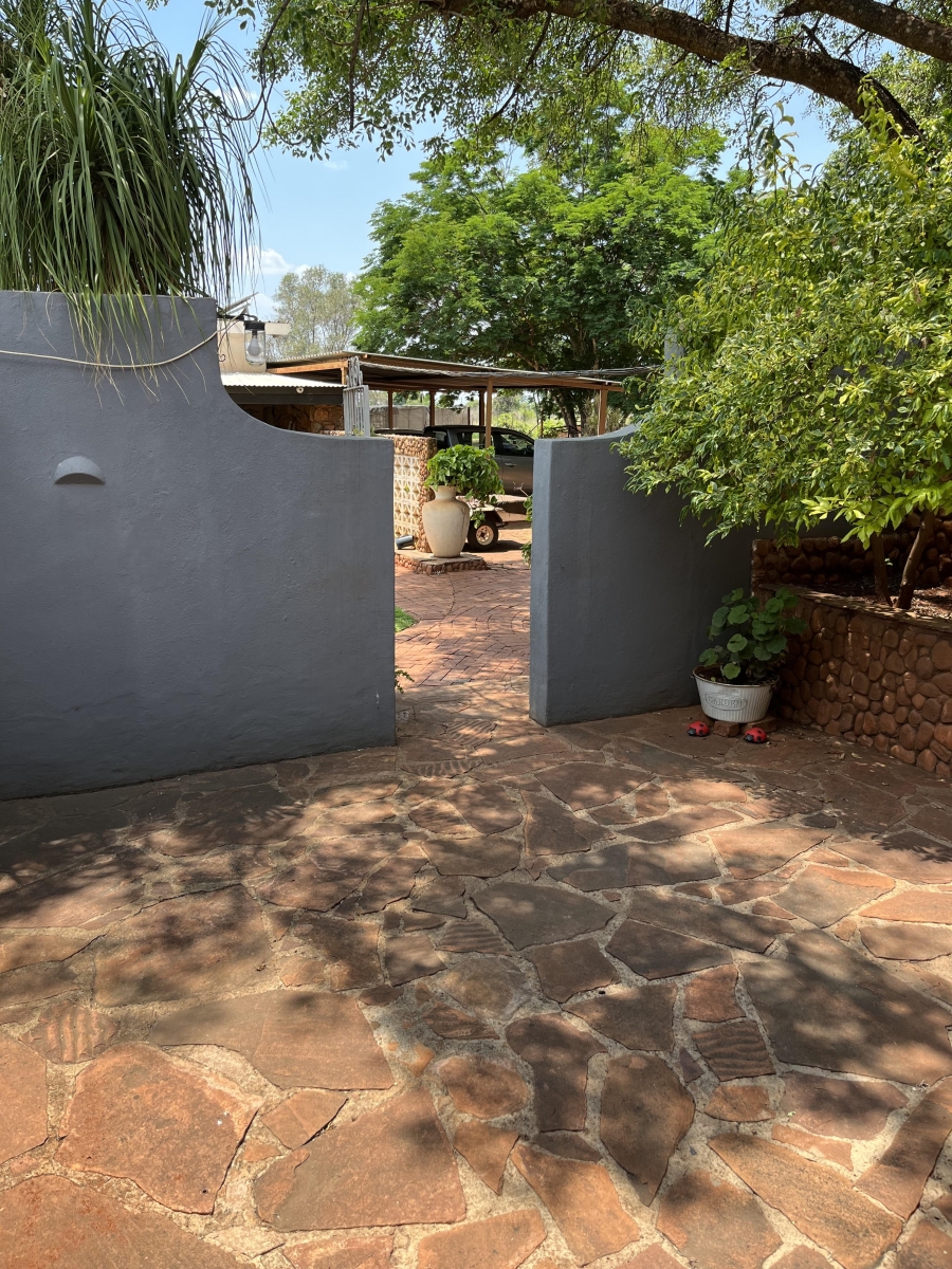 3 Bedroom Property for Sale in Mookgopong Limpopo