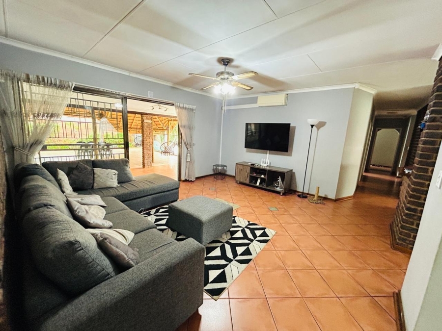 4 Bedroom Property for Sale in Chroompark Limpopo