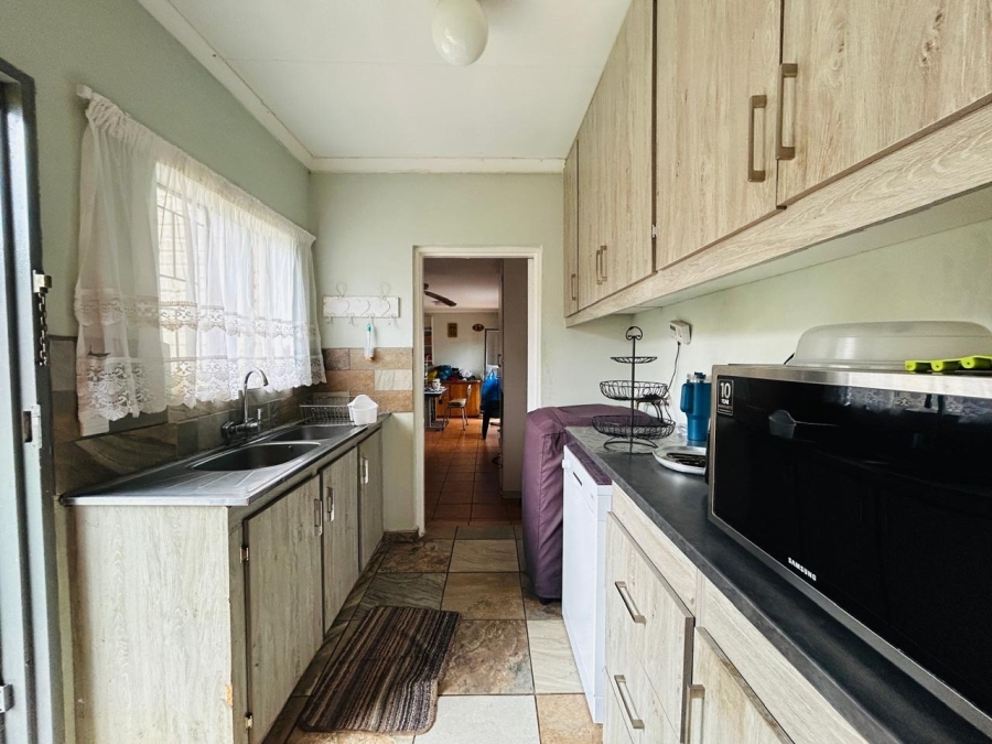 4 Bedroom Property for Sale in Chroompark Limpopo