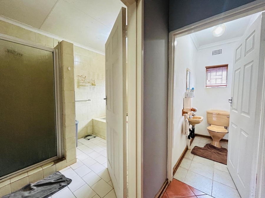 4 Bedroom Property for Sale in Chroompark Limpopo