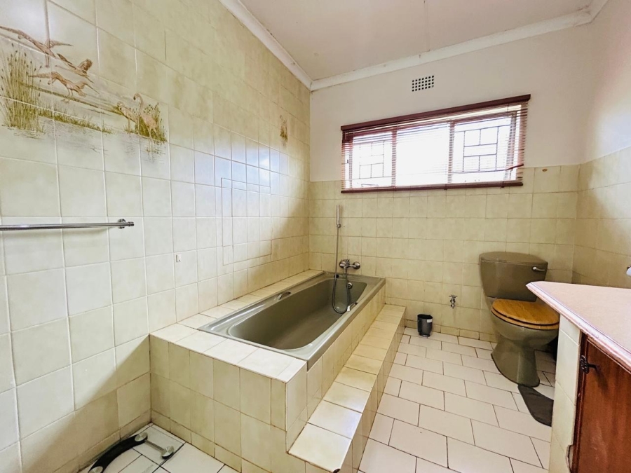 4 Bedroom Property for Sale in Chroompark Limpopo