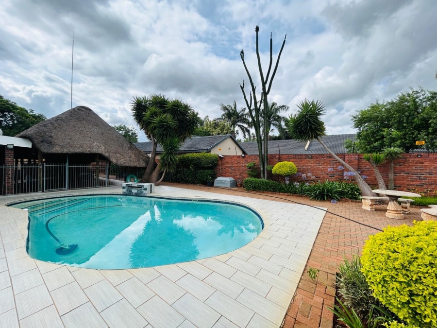 4 Bedroom Property for Sale in Chroompark Limpopo