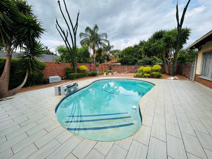 4 Bedroom Property for Sale in Chroompark Limpopo