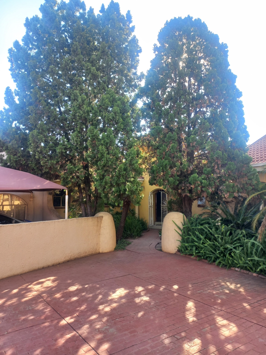 4 Bedroom Property for Sale in Flora Park Limpopo
