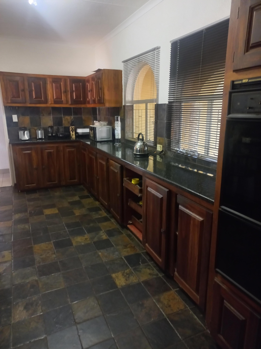 4 Bedroom Property for Sale in Flora Park Limpopo