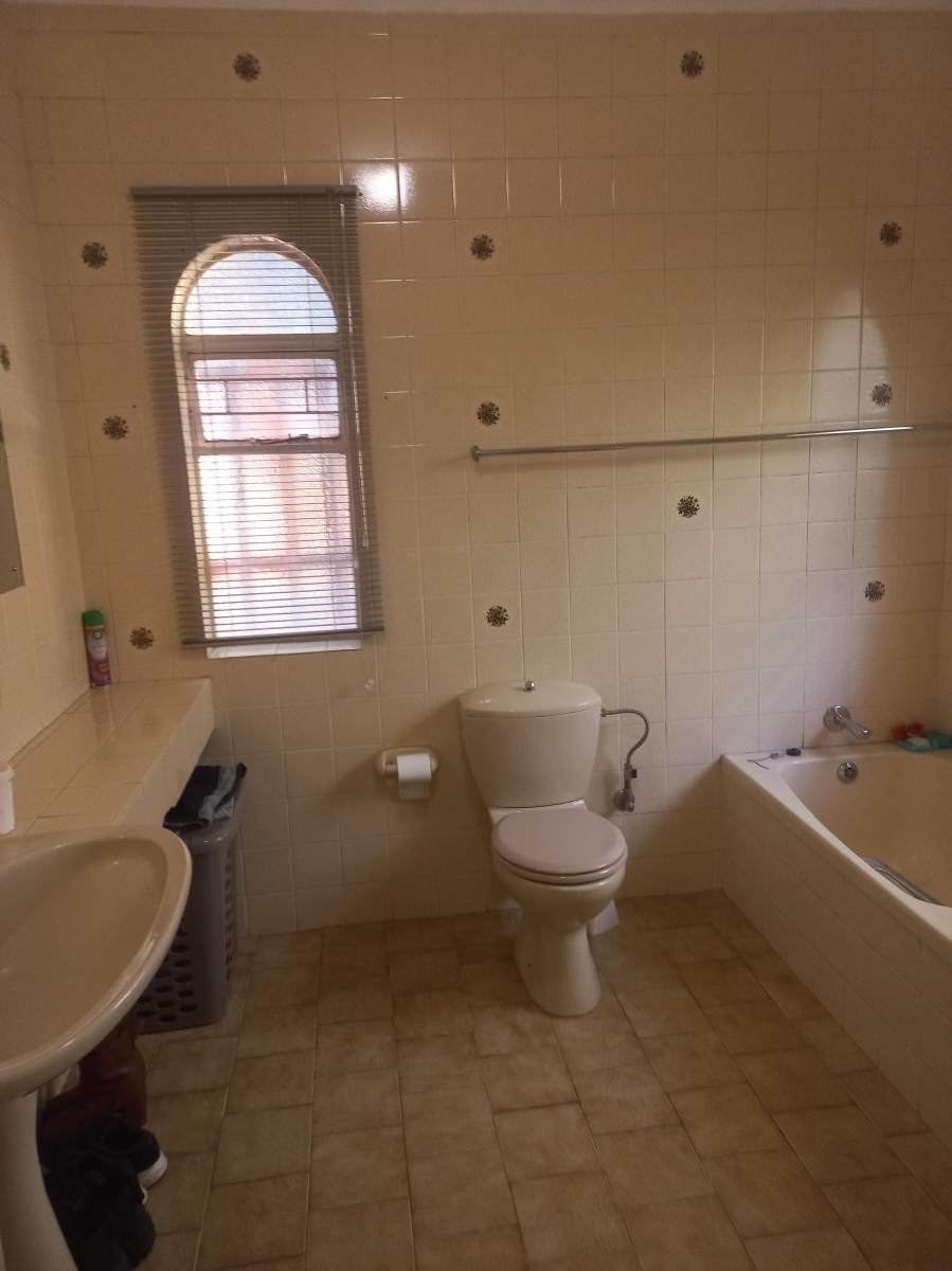 4 Bedroom Property for Sale in Flora Park Limpopo