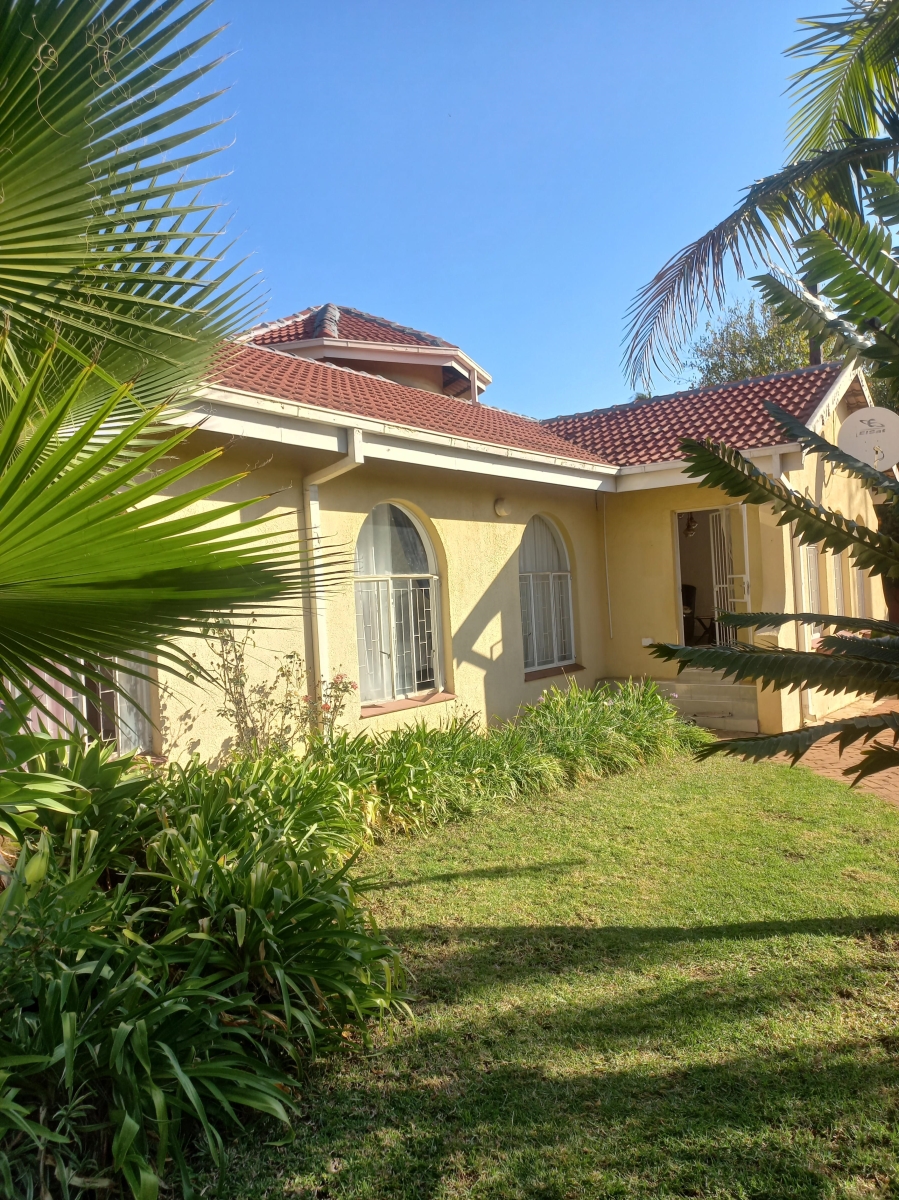 4 Bedroom Property for Sale in Flora Park Limpopo