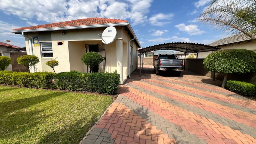 2 Bedroom Property for Sale in Southern Gateway Limpopo