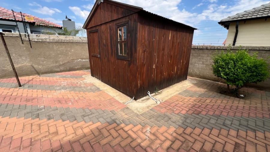 2 Bedroom Property for Sale in Southern Gateway Limpopo