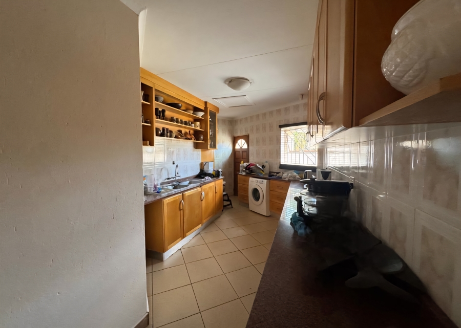 6 Bedroom Property for Sale in Broadlands Estate Limpopo