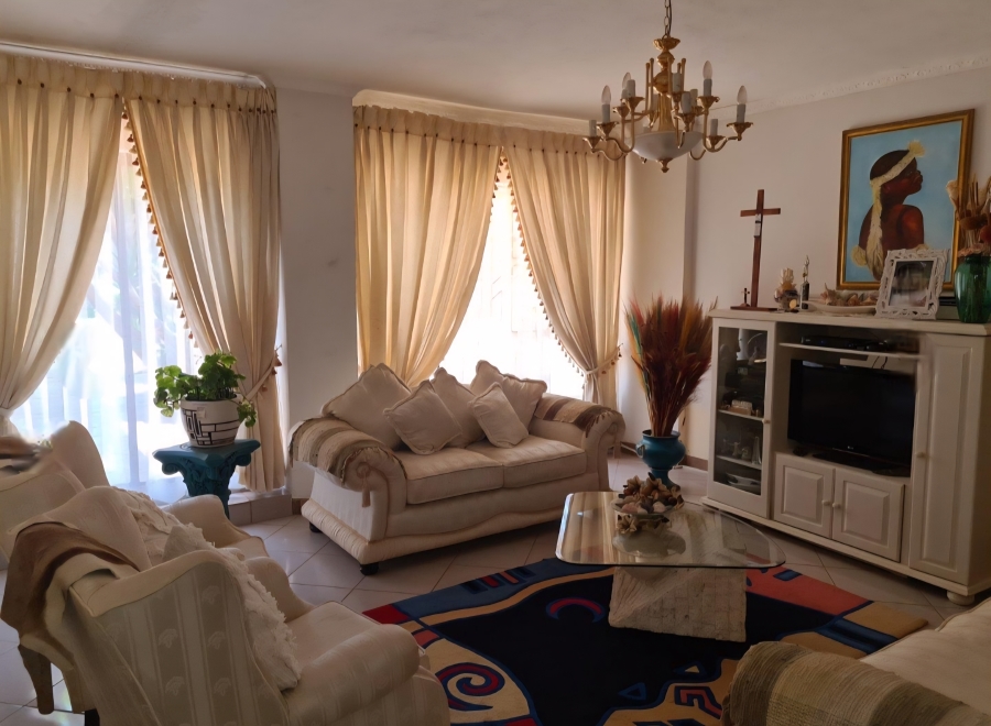 6 Bedroom Property for Sale in Broadlands Estate Limpopo