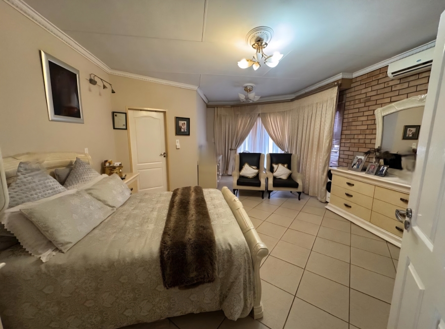 6 Bedroom Property for Sale in Broadlands Estate Limpopo