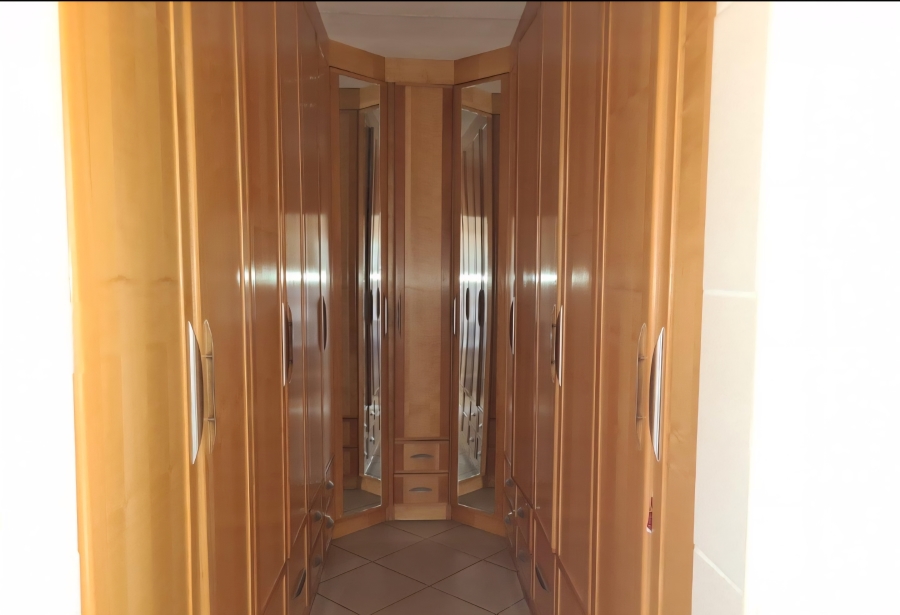 6 Bedroom Property for Sale in Broadlands Estate Limpopo