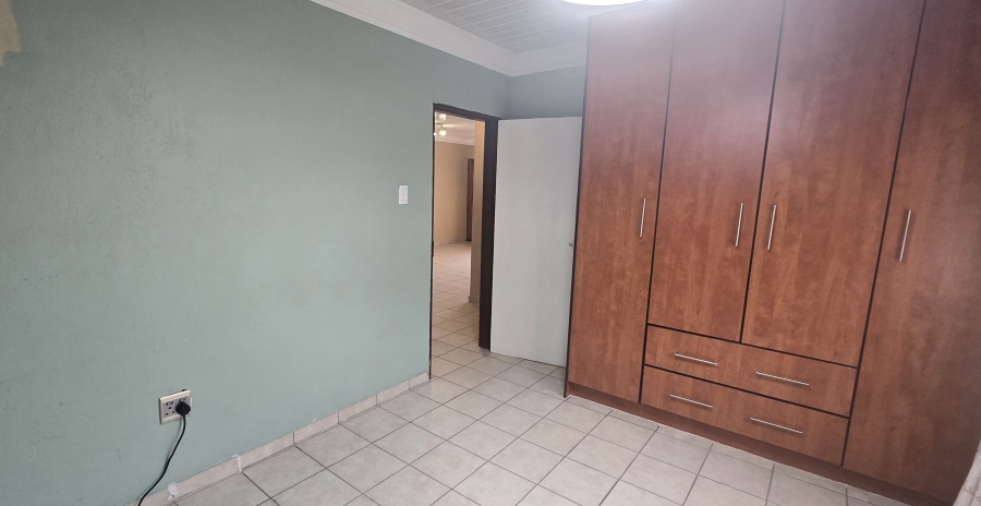 2 Bedroom Property for Sale in Polokwane Central Limpopo