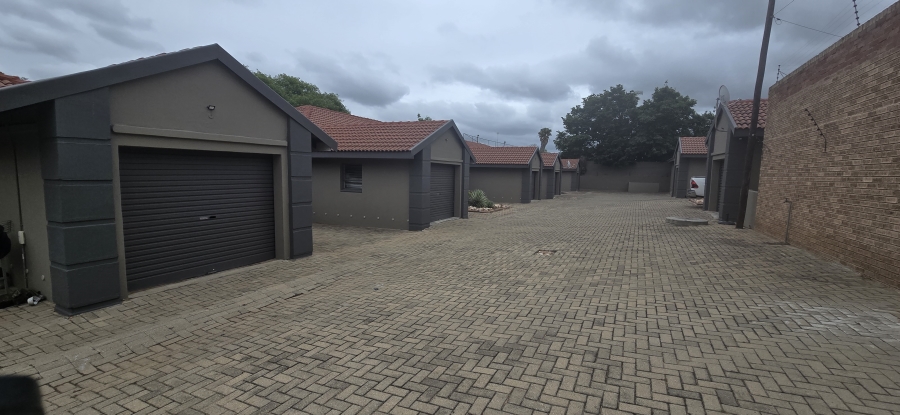2 Bedroom Property for Sale in Polokwane Central Limpopo