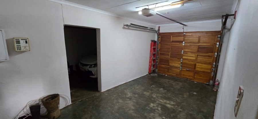 4 Bedroom Property for Sale in Flora Park Limpopo