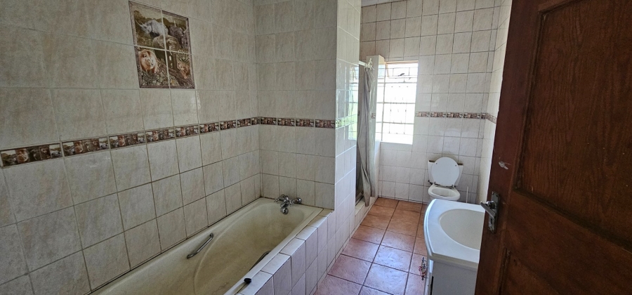4 Bedroom Property for Sale in Polokwane Central Limpopo