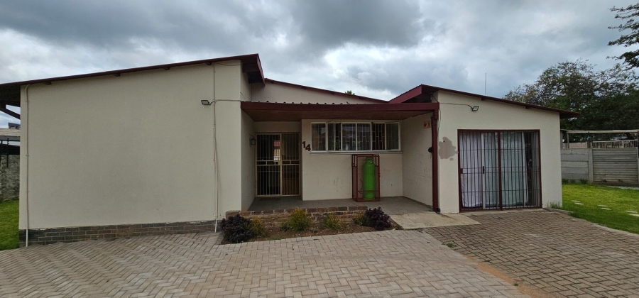 5 Bedroom Property for Sale in Polokwane Central Limpopo
