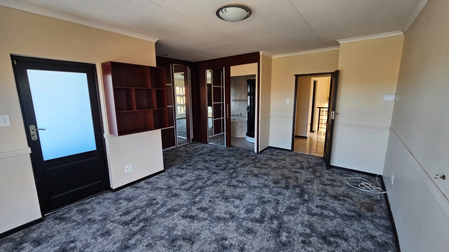 3 Bedroom Property for Sale in Serala View Limpopo