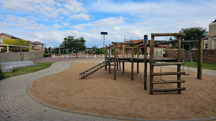 6 Bedroom Property for Sale in Bendor Limpopo