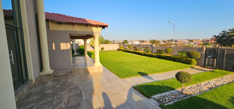 5 Bedroom Property for Sale in Serala View Limpopo