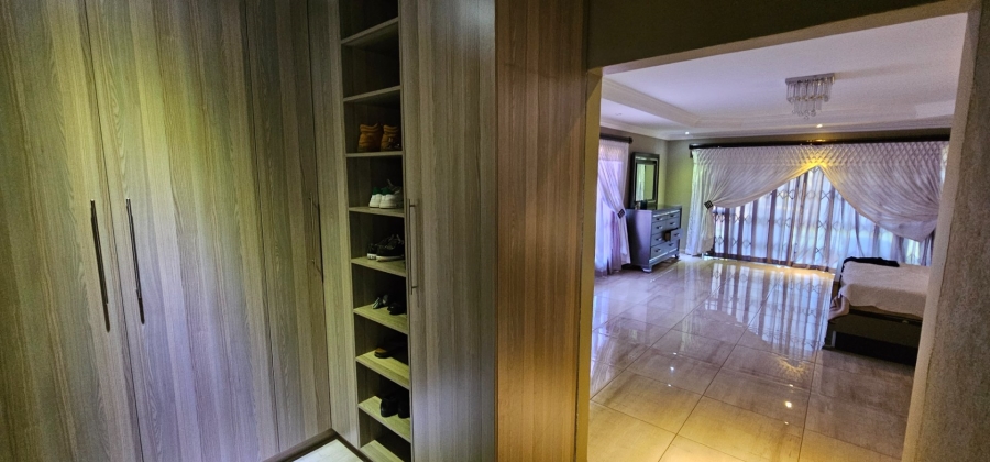 5 Bedroom Property for Sale in Serala View Limpopo