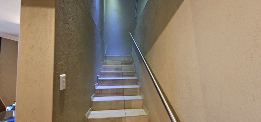 5 Bedroom Property for Sale in Serala View Limpopo