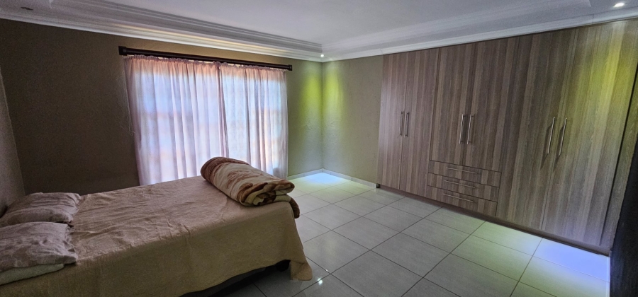 5 Bedroom Property for Sale in Serala View Limpopo