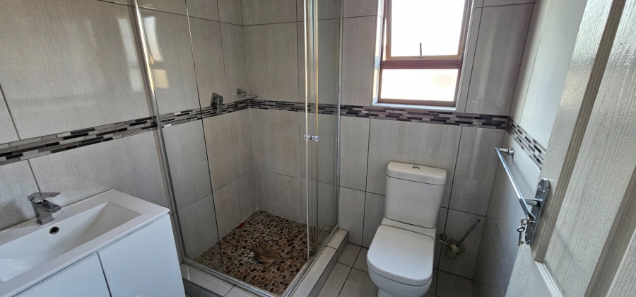 5 Bedroom Property for Sale in Serala View Limpopo