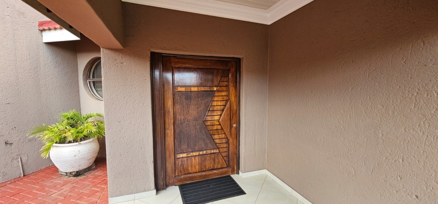 4 Bedroom Property for Sale in Bendor Limpopo