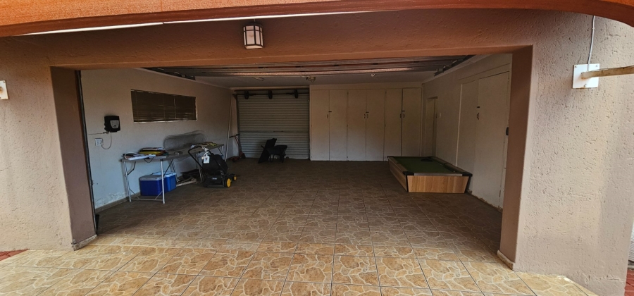 4 Bedroom Property for Sale in Bendor Limpopo