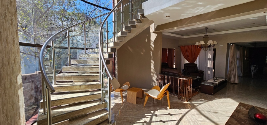 5 Bedroom Property for Sale in Bendor Limpopo