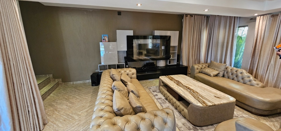 5 Bedroom Property for Sale in Bendor Limpopo