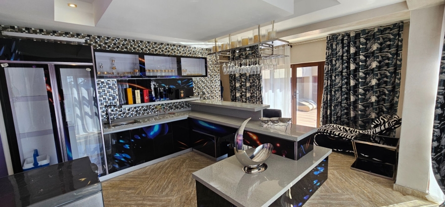 5 Bedroom Property for Sale in Bendor Limpopo