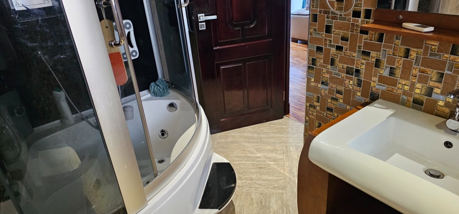 5 Bedroom Property for Sale in Bendor Limpopo