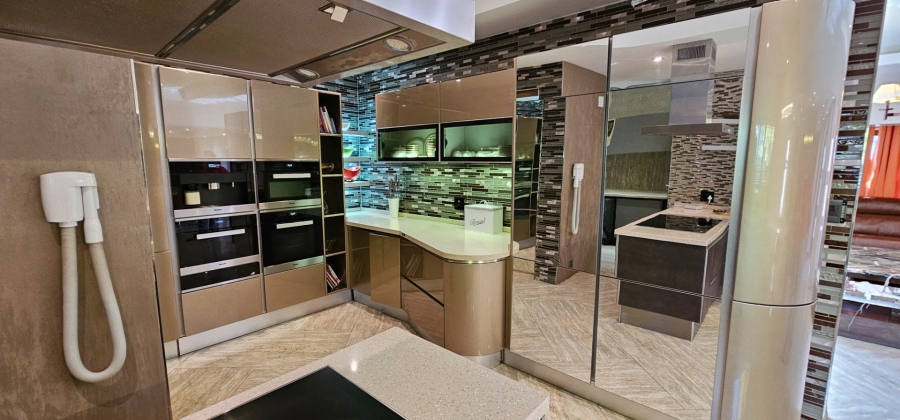 5 Bedroom Property for Sale in Bendor Limpopo