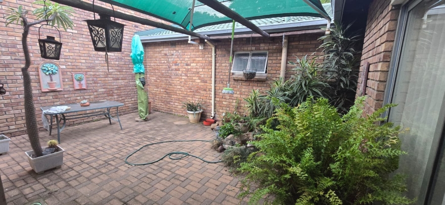 3 Bedroom Property for Sale in Bendor Limpopo