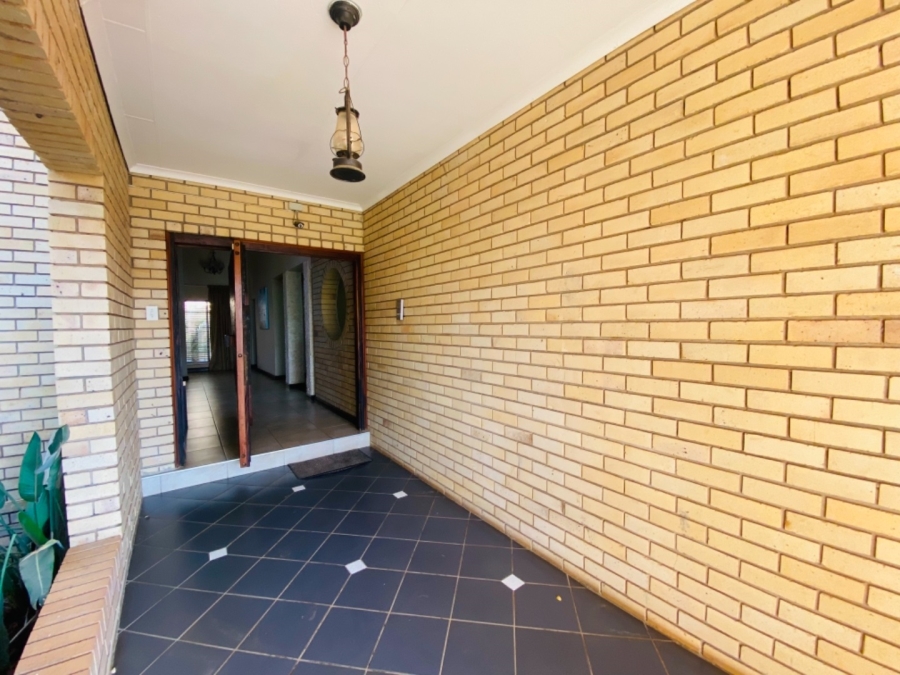 5 Bedroom Property for Sale in Bendor Limpopo