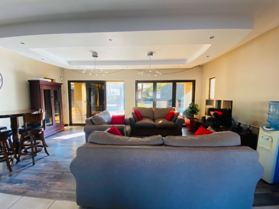 5 Bedroom Property for Sale in Bendor Limpopo