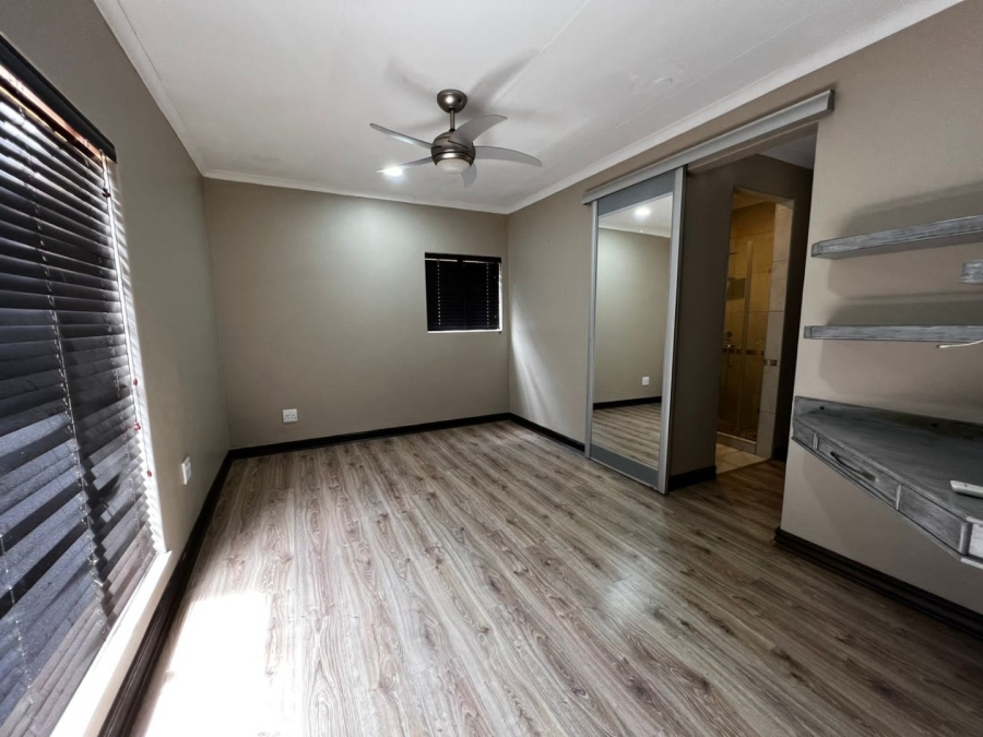 5 Bedroom Property for Sale in Bendor Limpopo