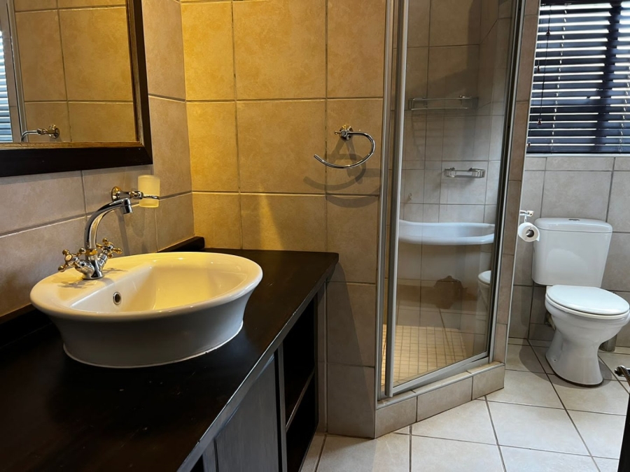 5 Bedroom Property for Sale in Bendor Limpopo