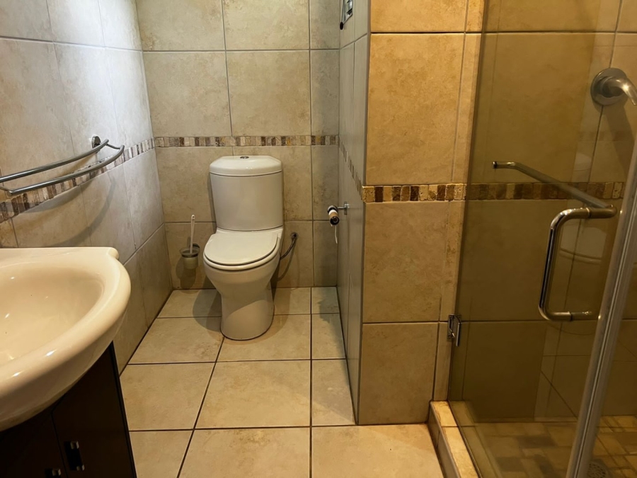 5 Bedroom Property for Sale in Bendor Limpopo