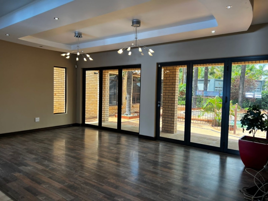 5 Bedroom Property for Sale in Bendor Limpopo