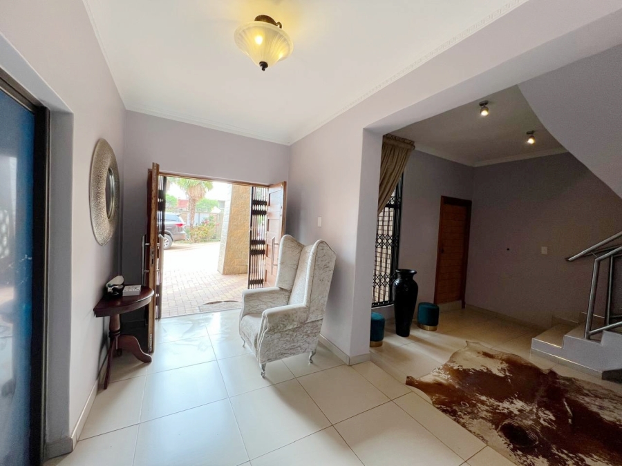 8 Bedroom Property for Sale in Bendor Limpopo