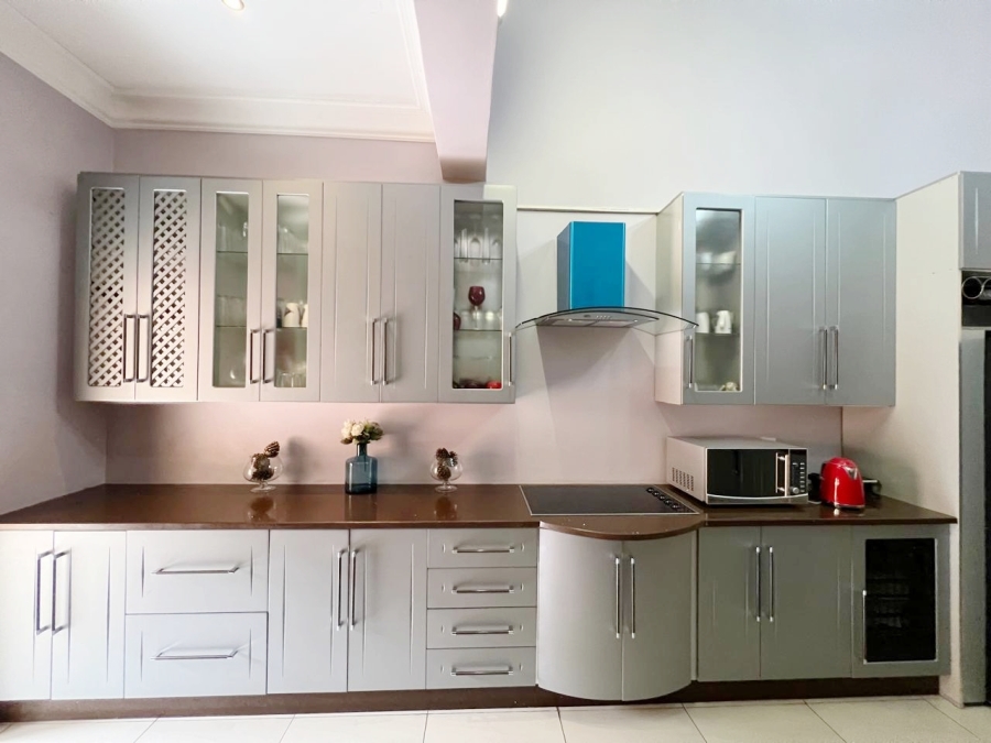 8 Bedroom Property for Sale in Bendor Limpopo