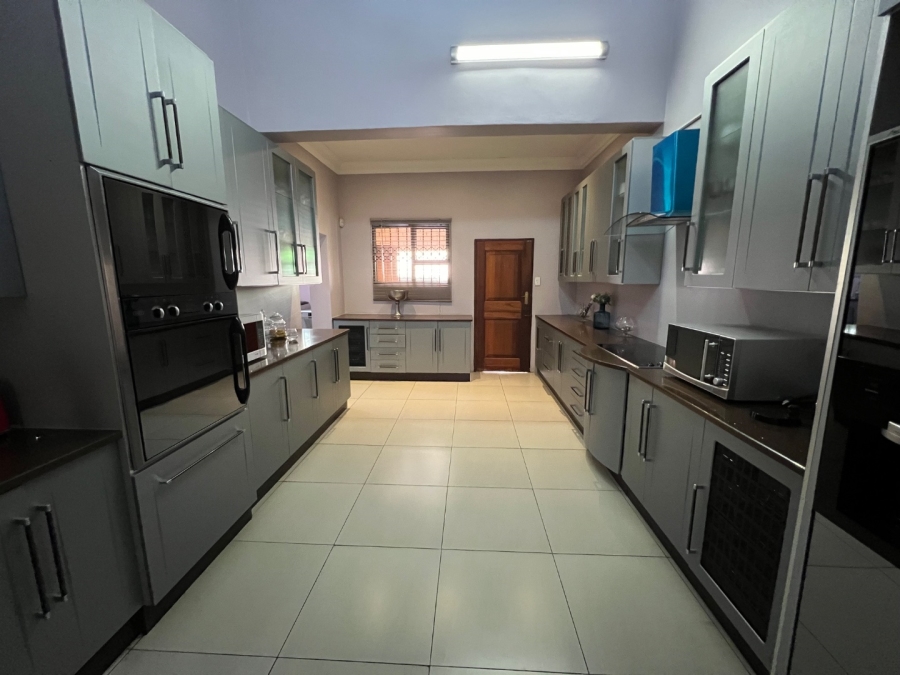 8 Bedroom Property for Sale in Bendor Limpopo