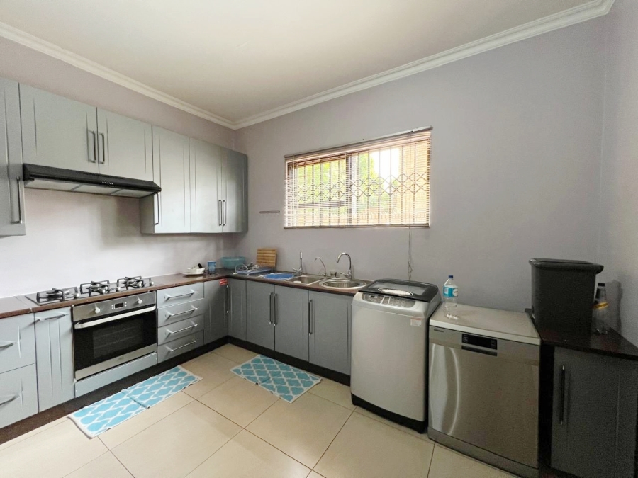 8 Bedroom Property for Sale in Bendor Limpopo