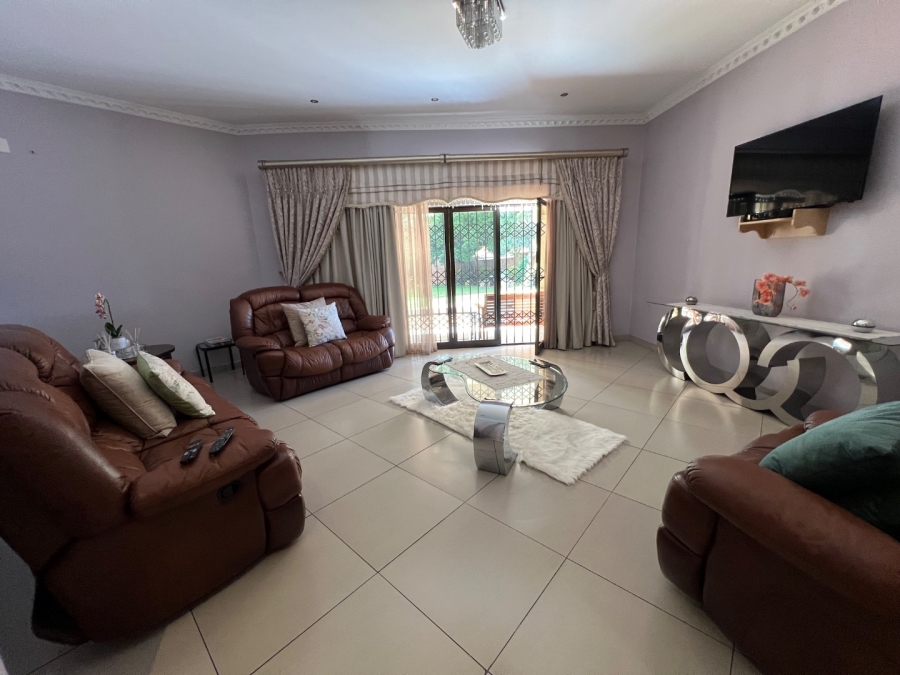 8 Bedroom Property for Sale in Bendor Limpopo