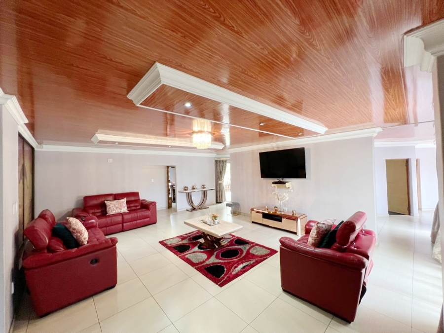 8 Bedroom Property for Sale in Bendor Limpopo