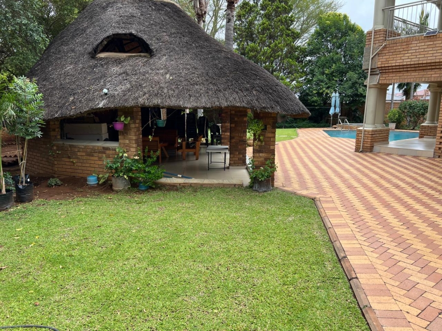 8 Bedroom Property for Sale in Bendor Limpopo